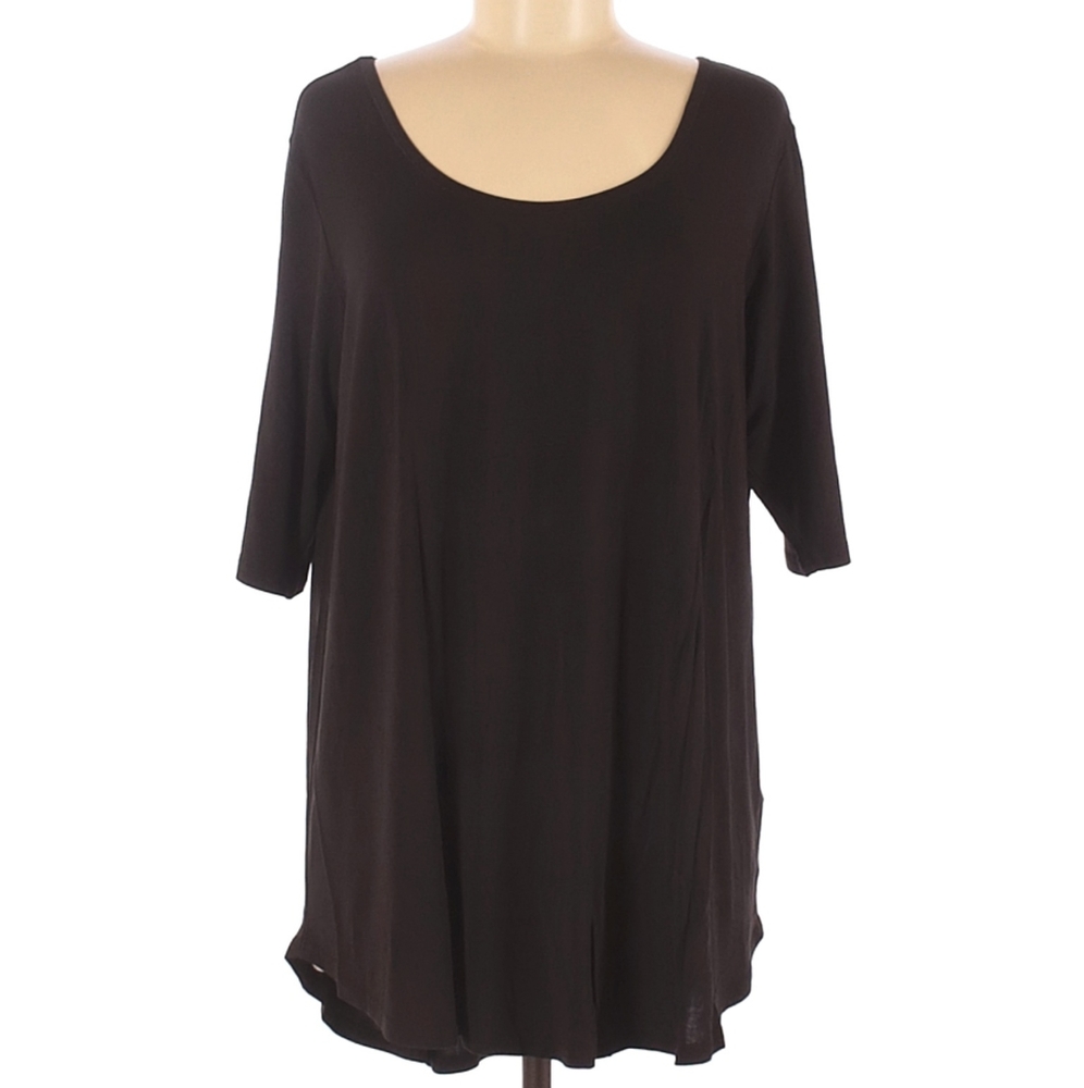 Yala
Size XL Short Sleeve Top